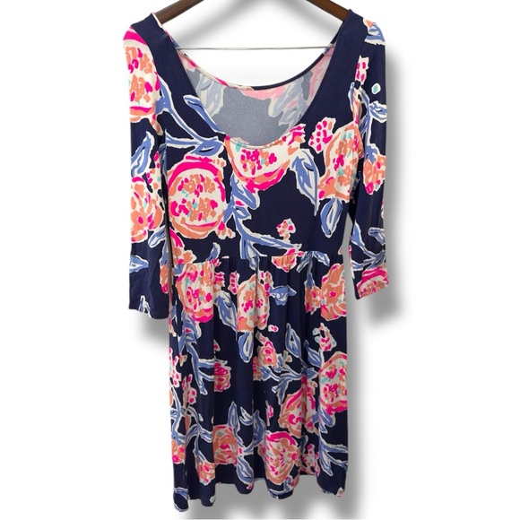 532 Lilly Pulitzer | EUC Peru 100% cotton Navy Floral 3/4 Sleeve Dress (size M) - Picture 4 of 11